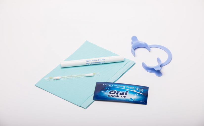 Pen Style Technician Use Teeth Whitening Kit